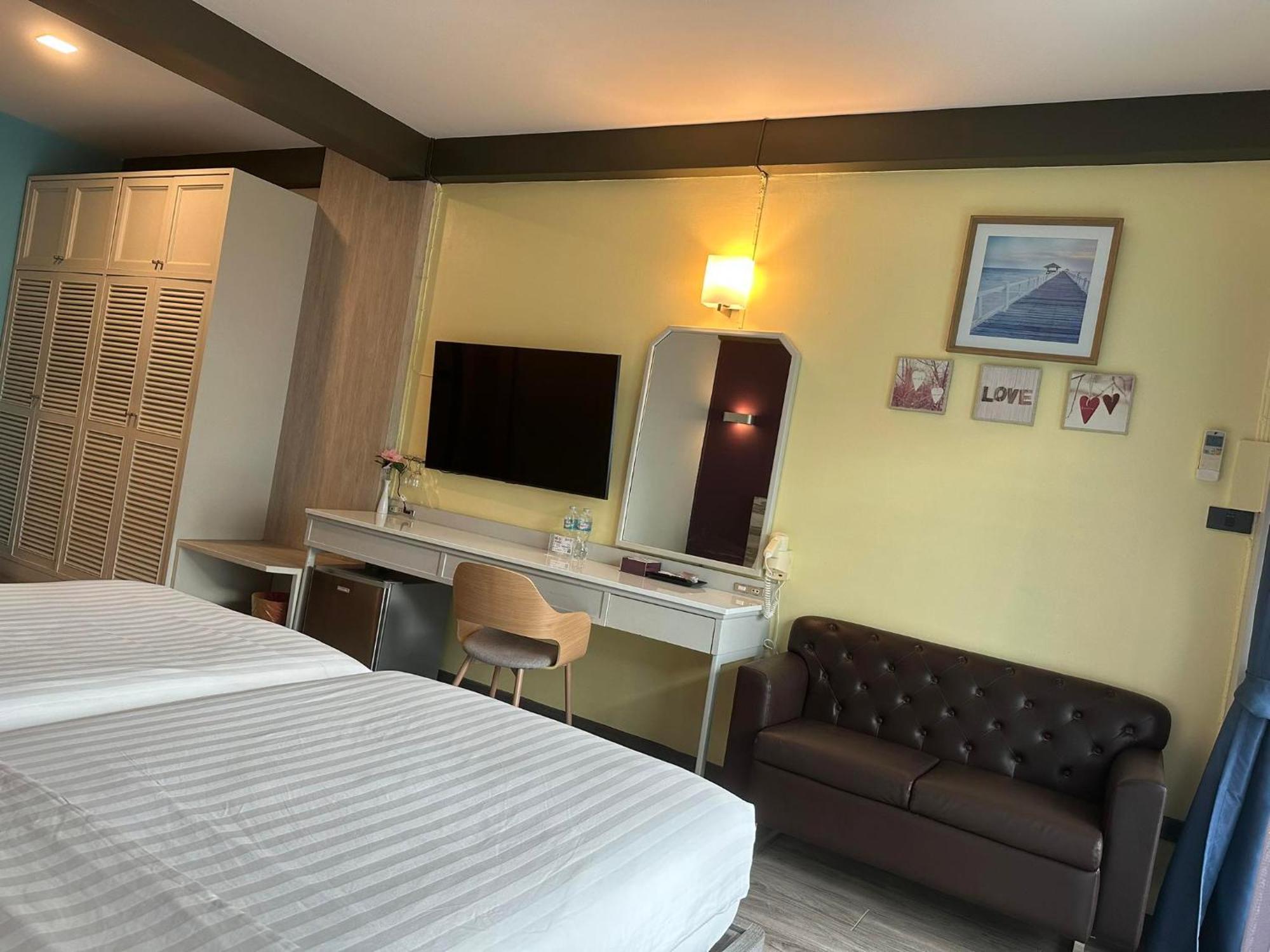 Bbhouse Pattaya Hotel Kültér fotó