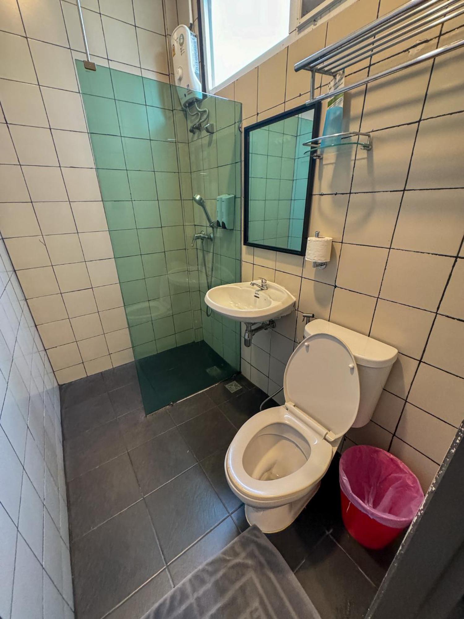 Bbhouse Pattaya Hotel Kültér fotó