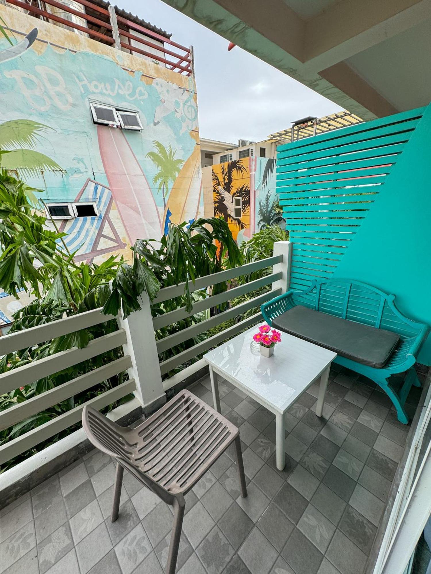 Bbhouse Pattaya Hotel Kültér fotó